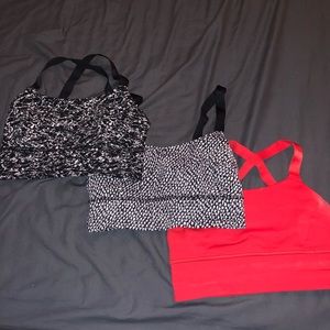 3 lululemon size 4 multi directional straps